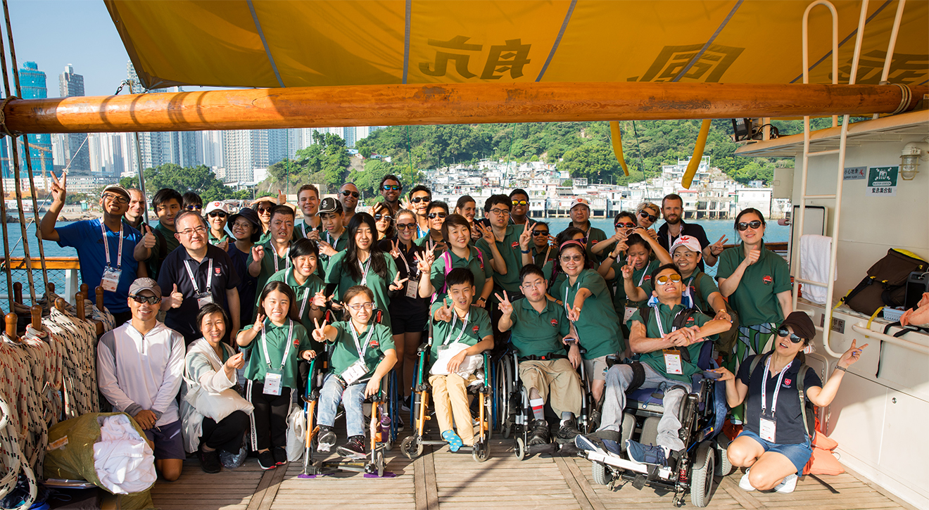 Adventure Ship_group photo